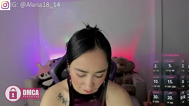 Alana Pherson online show from 11.27.25