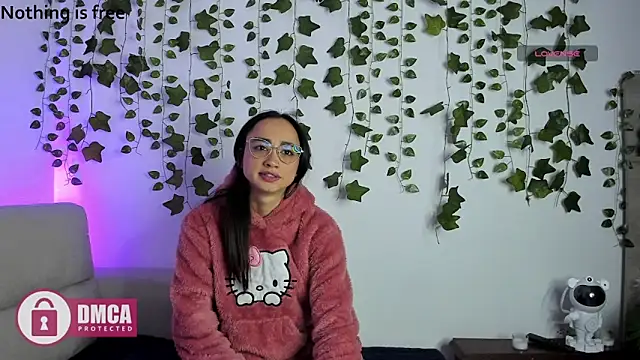 Alana Pherson online show from 04.18.26