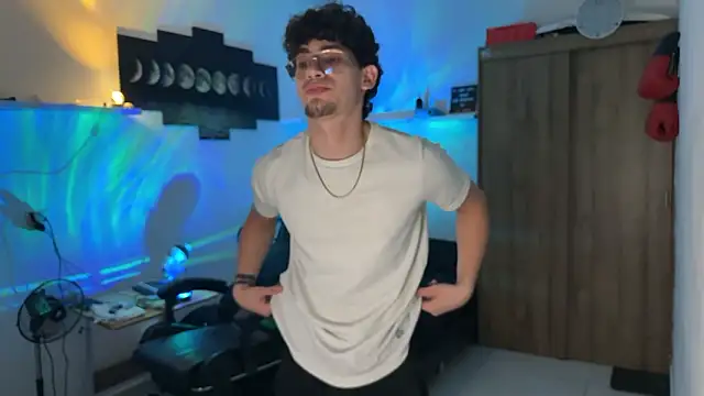 Kisan Smith online show from 02.10.26