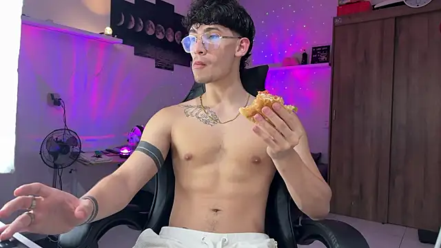 Kisan Smith online show from 03.06.26