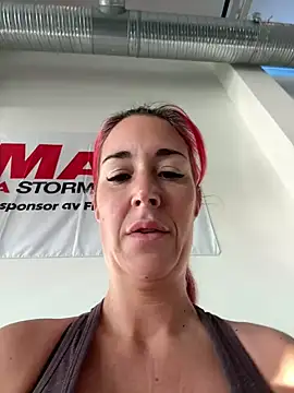 black-flamingo online show from 01.15.25