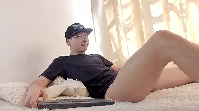 a lejandro 0 8 online show from 12.07.24