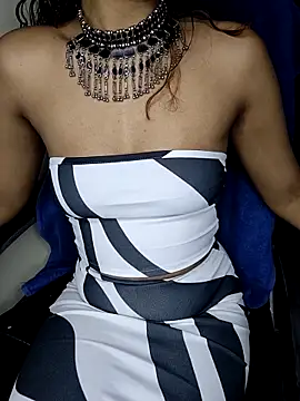 Leeeezzzz roy online show from 10.05.25