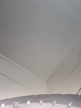 Leeeezzzz roy online show from 12.13.25