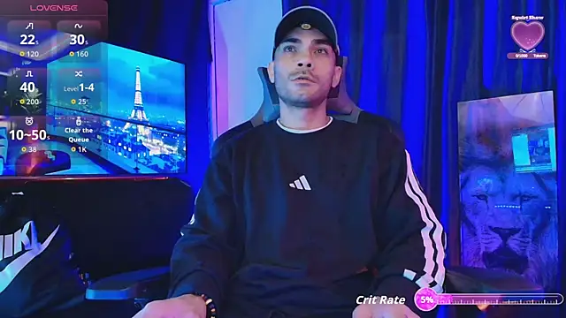 Snapshot of sexyboycolombi4 chatting on 09.25.25 sexyboycolombi4 online show from 09.25.25