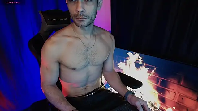 sexyboycolombi4 online show from 02.10.26