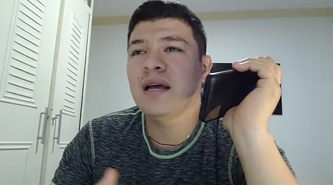 Plug Control online show from 02.11.25