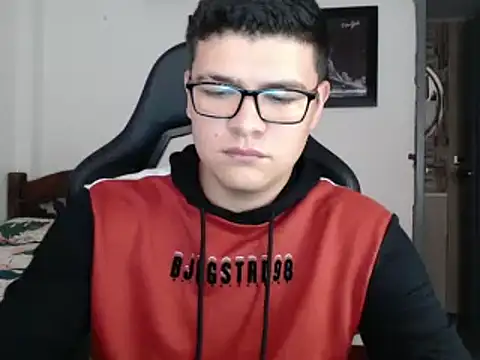 Plug Control online show from 03.17.25