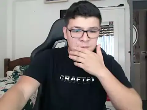 Plug Control online show from 03.19.25