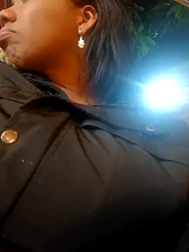 lia mariana online show from 04.03.26