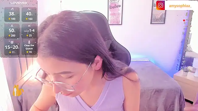 Amy joones online show from 01.10.25