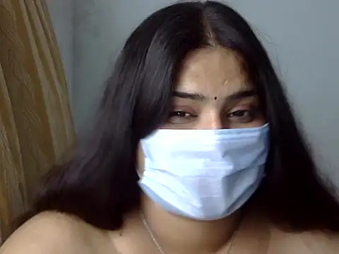 Snapshot of cutelady65 chatting on 04.01.26 cutelady65 online show from 04.01.26