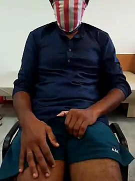 Snapshot of Malluk7 chatting on 12.16.24 Malluk7 online show from 12.16.24