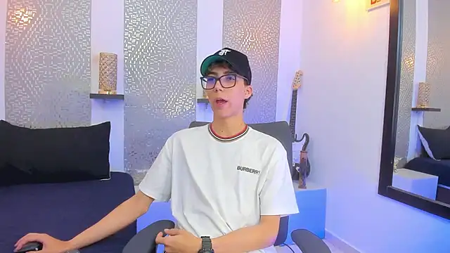 Nikolay Gregori online show from 12.26.24