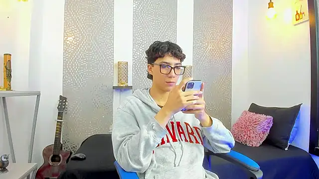 Nikolay Gregori online show from 02.28.25