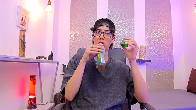 Nikolay Gregori online show from 10.20.25