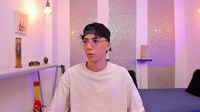 Nikolay Gregori online show from 11.04.25