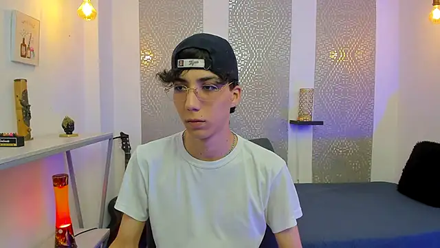 Nikolay Gregori online show from 12.17.25