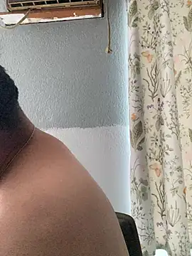 Miguel16i online show from 02.05.25