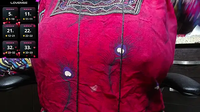 Snapshot of kalpanaaishaa chatting on 02.17.25 kalpanaaishaa online show from 02.17.25