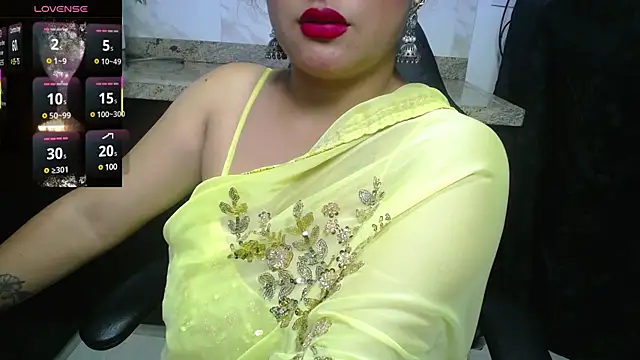 Snapshot of kalpanaaishaa chatting on 03.12.25 kalpanaaishaa online show from 03.12.25