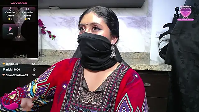 Snapshot of kalpanaaishaa chatting on 03.19.25 kalpanaaishaa online show from 03.19.25