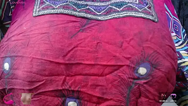 Snapshot of kalpanaaishaa chatting on 09.13.25 kalpanaaishaa online show from 09.13.25