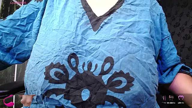 Snapshot of kalpanaaishaa chatting on 09.24.25 kalpanaaishaa online show from 09.24.25