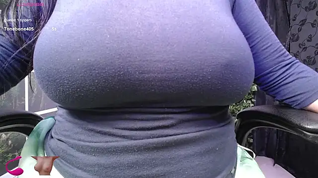 Snapshot of kalpanaaishaa chatting on 10.02.25 kalpanaaishaa online show from 10.02.25