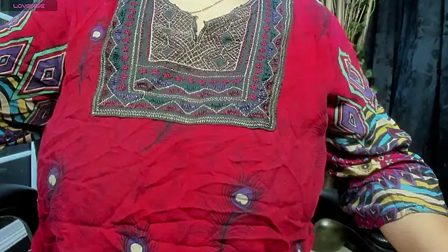 Snapshot of kalpanaaishaa chatting on 02.12.26 kalpanaaishaa online show from 02.12.26