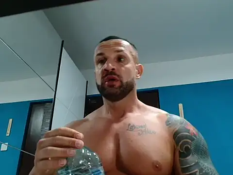 Magnificmuscles89 online show from 03.20.25