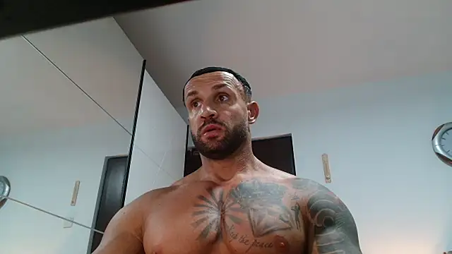 Magnificmuscles89 online show from 05.21.26