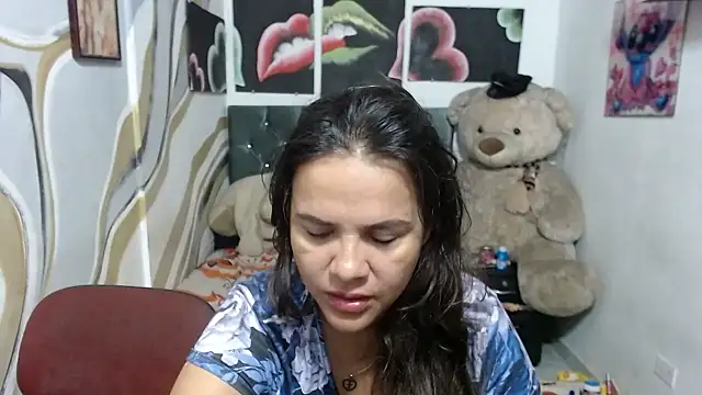 manzanahot9 online show from 02.18.26