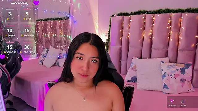 NikyBrookss online show from 11.28.25