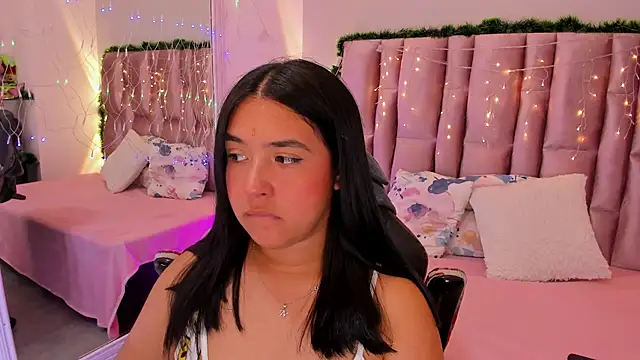 NikyBrookss online show from 12.15.25