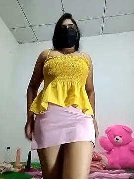 SLZAARA online show from 12.22.25