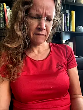 AnnikaRose online show from 09.30.25