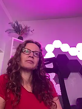 AnnikaRose online show from 04.23.26