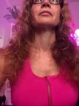 AnnikaRose online show from 04.27.26