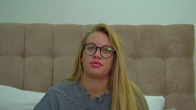 MariaNeumann online show from 01.15.25