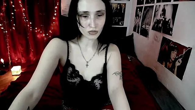 Tricky Vicky666 online show from 11.12.25