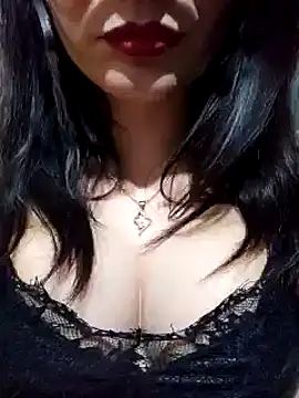 Snapshot of Kitty_Doll69 chatting on 01.05.25 Kitty Doll69 online show from 01.05.25