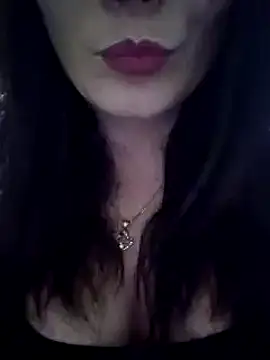 Snapshot of Kitty_Doll69 chatting on 01.08.25 Kitty Doll69 online show from 01.08.25