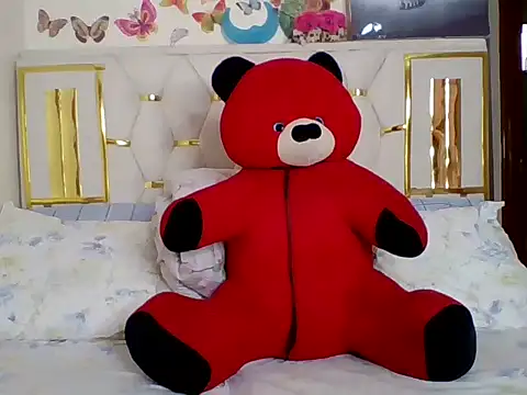 Snapshot of Pretty_vw chatting on 02.12.25 Pretty vw online show from 02.12.25