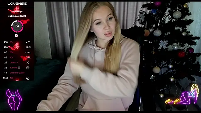  NigoNika online show from 12.14.25