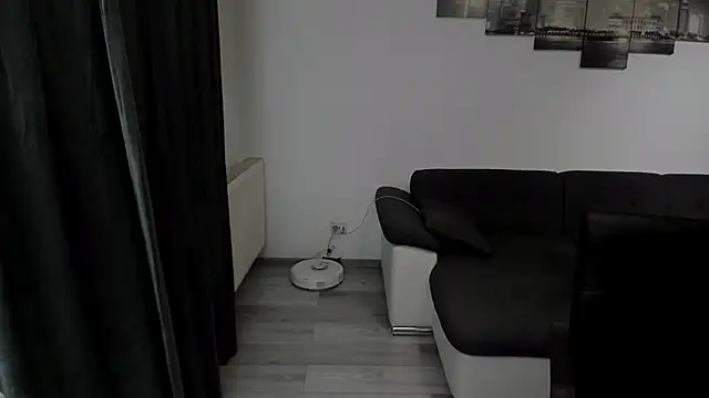 Richarddarell1 online show from 11.18.25