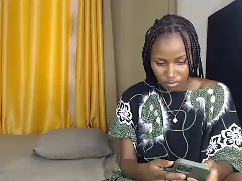 Snapshot of shydirtybitch1 chatting on 10.07.25 shydirtybitch1 online show from 10.07.25