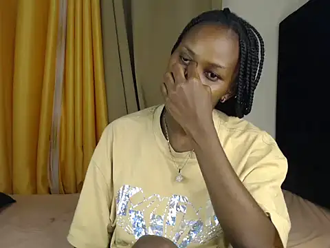 Snapshot of shydirtybitch1 chatting on 10.16.25 shydirtybitch1 online show from 10.16.25