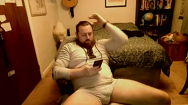 Hairy Guy30 online show from 01.18.25