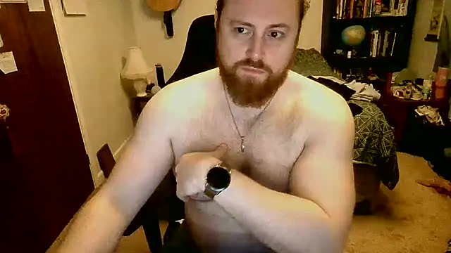 Hairy Guy30 online show from 10.14.25
